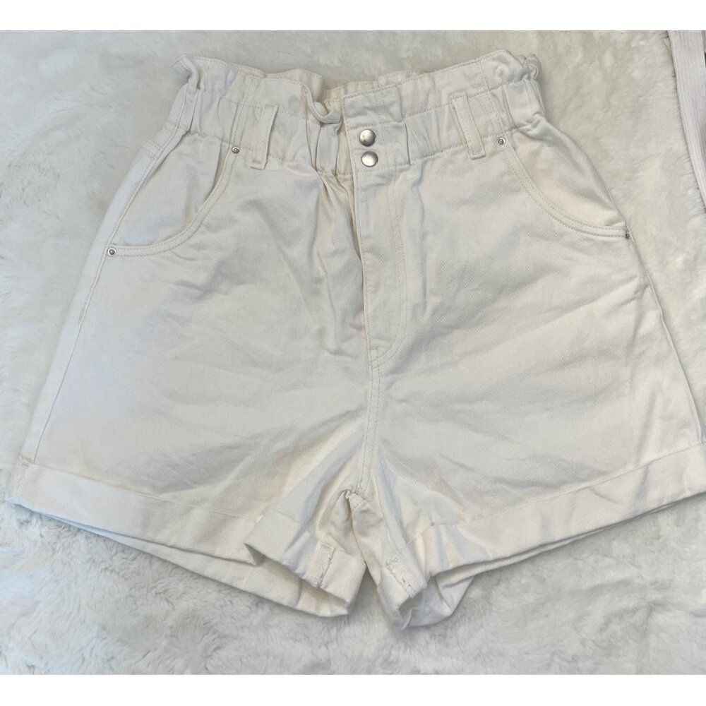 h and m highwaisted denim shorts white snap front women size 8 retro 90s